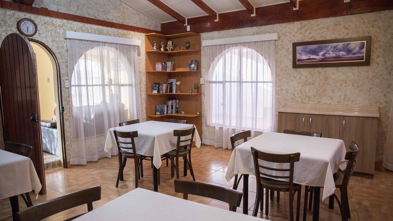 Готель Hostal Solor Сан-Педро-де-Атакама Екстер'єр фото